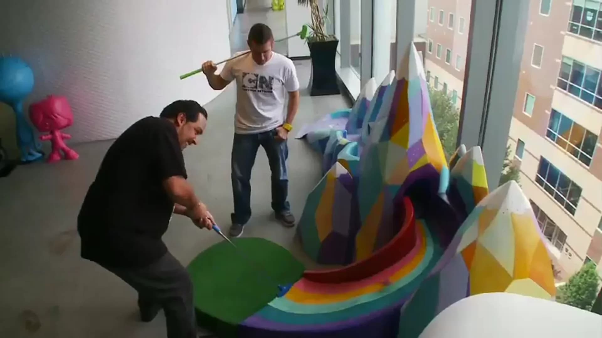 Смотреть видео