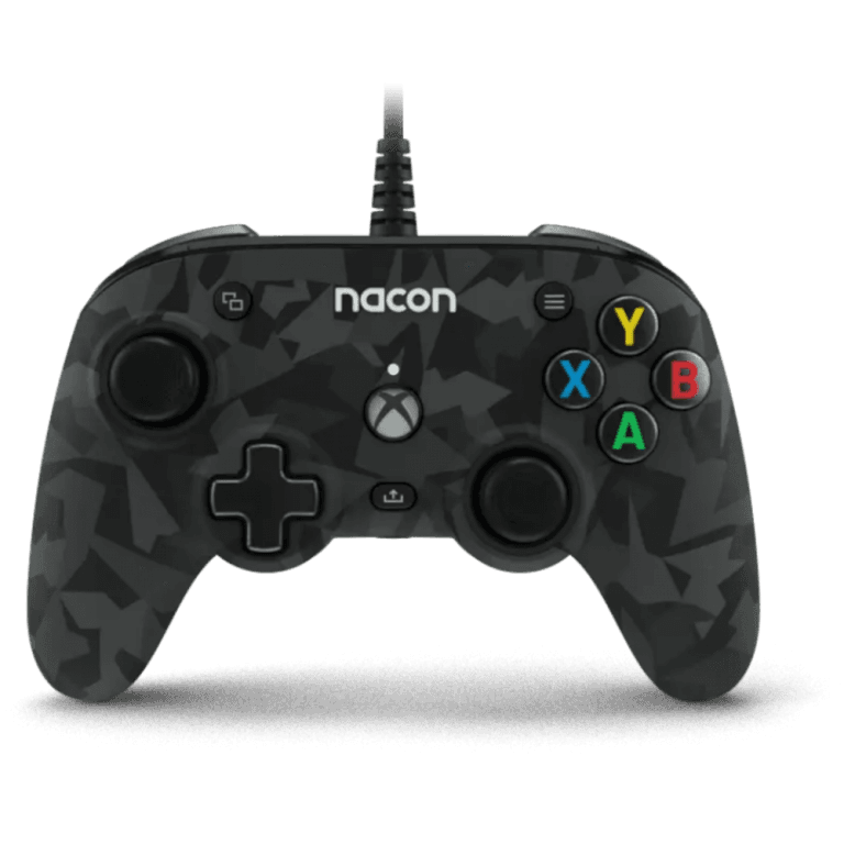 Проводной геймпад Nacon Pro Compact (Xbox, PC), Urban Camo
