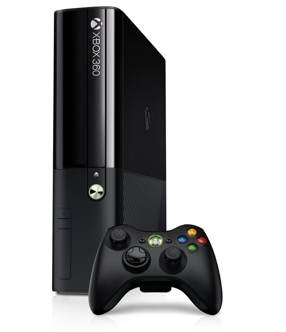 Microsoft Xbox 360 E 4Гб + игра Peggle 2