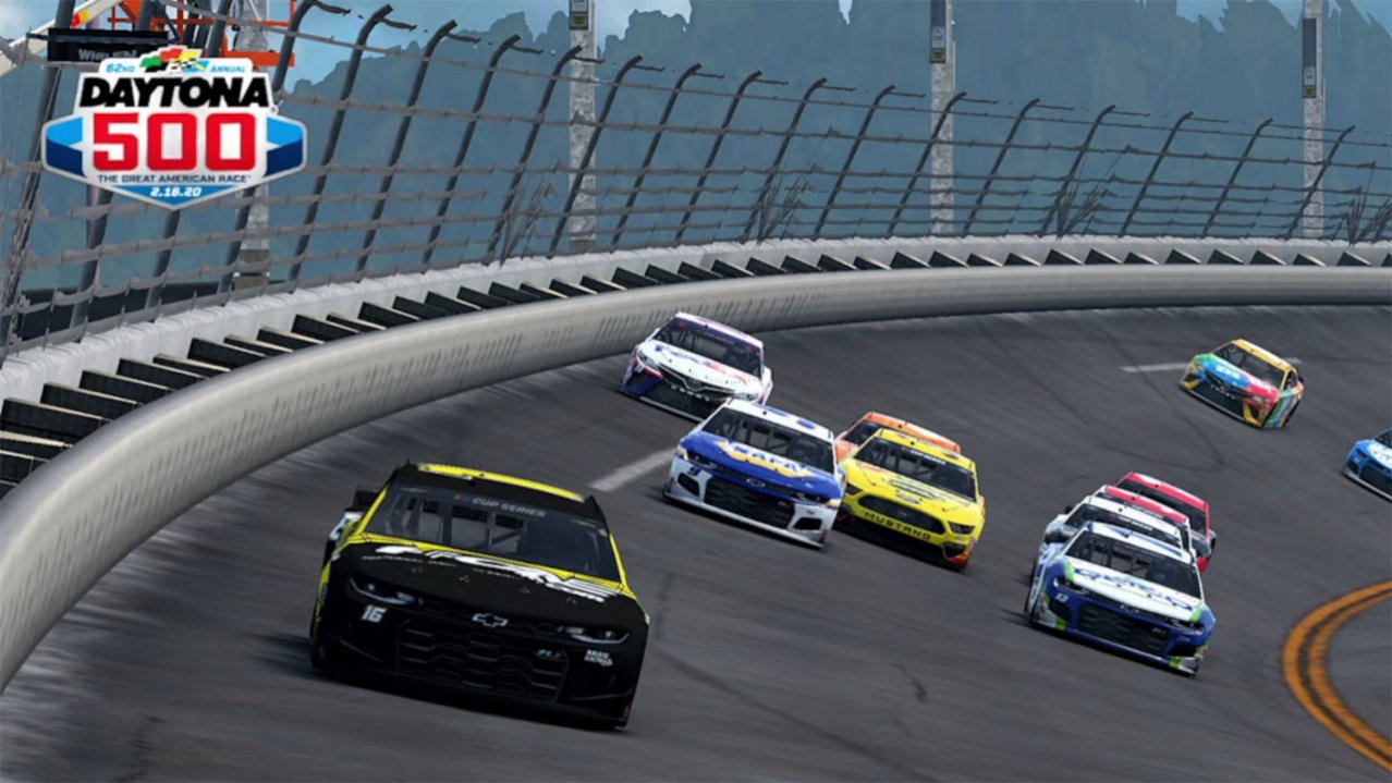 Скриншот игры NASCAR Heat Ultimate Edition+ для Switch