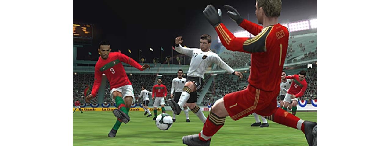 Скриншот игры Pro Evolution Soccer 2011 3D для 3ds