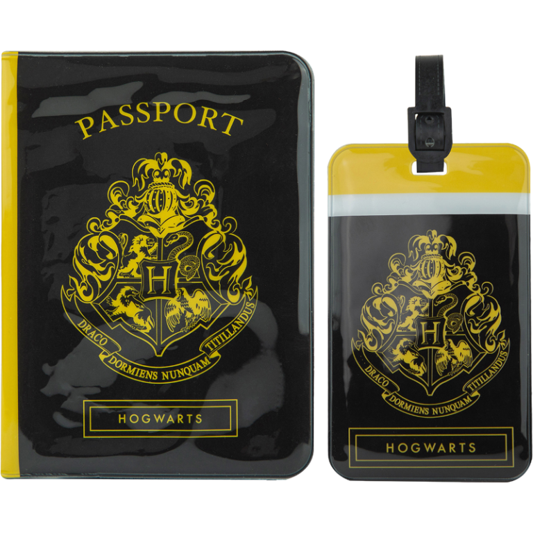 Главное изображение Дорожный набор Гарри Поттер Хогвартс (обложка для паспорта, бирка для чемодана)