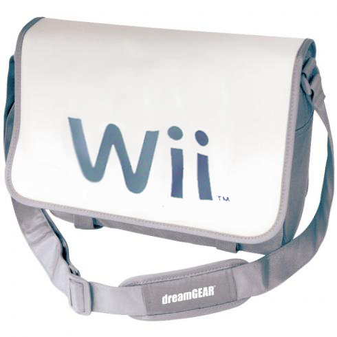 Главное изображение Сумка Wii для консоли и аксессуаров (белая) для Wii