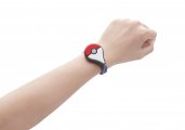 Скриншот № 1 из игры Pokemon Go Plus