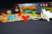 Скриншот № 1 из игры Настольная игра Драфтозавры
