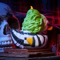 Скриншот № 1 из игры Фигурка утка TUBBZ Beetlejuice: Beetlejuice (box)
