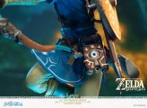 Скриншот № 2 из игры Фигурка First4Figures Legend of Zelda: Breath of the Wild - Link (Exclusive Edition)