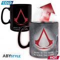Скриншот № 2 из игры Кружка с терморисунком ABYstyle: Assassin's Creed: Group