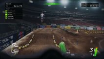 Скриншот № 1 из игры Monster Energy Supercross [Xbox One]